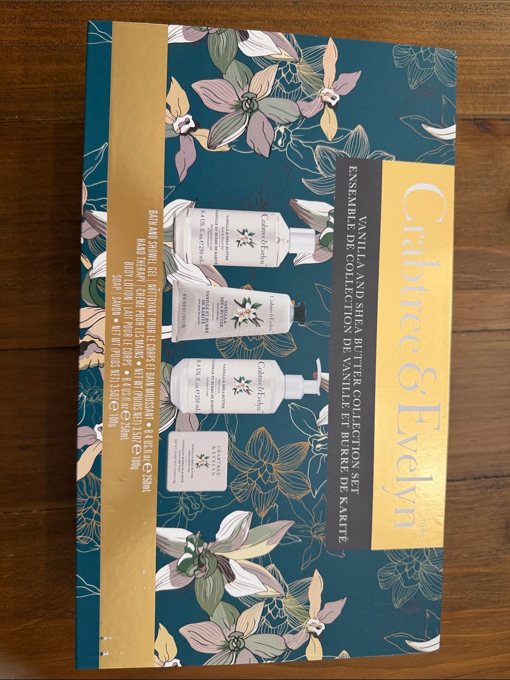 Crabtree & Evelyn Bath & Body Set in Teal and Gold Floral Box
